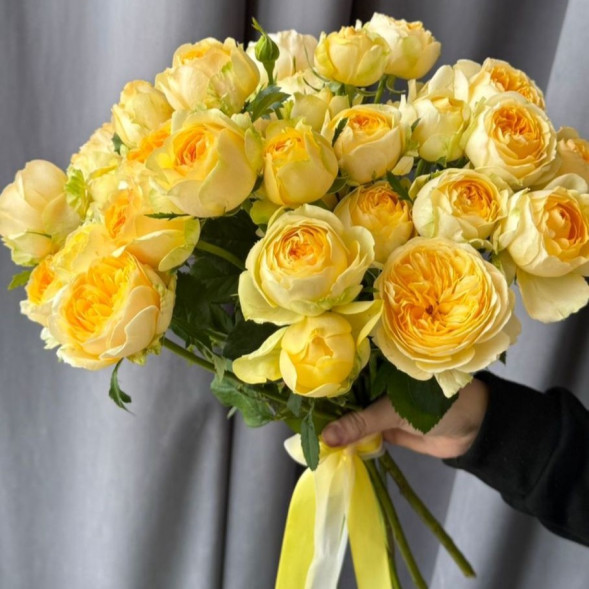 Букет 7 желтых роз в Керчи