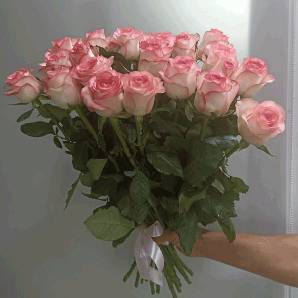 21 нежно-розовая роза, лента в Керчи