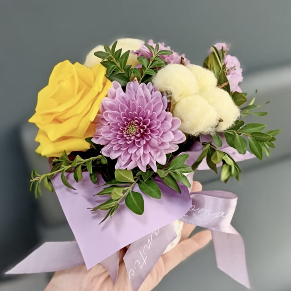 Цветы в стаканчике в Керчи