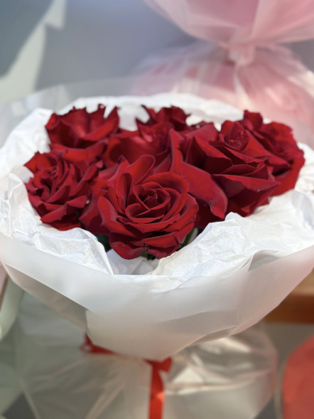 Букет из 5 французских роз в Керчи