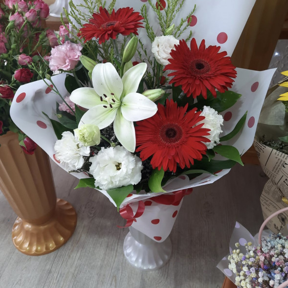 Букет «Восторг» в Керчи