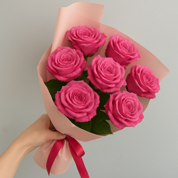 Стильный букет 7 розовых роз в Керчи