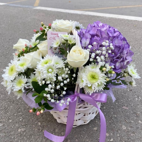 Композиция в корзине «Фиолетовый рай» в Керчи